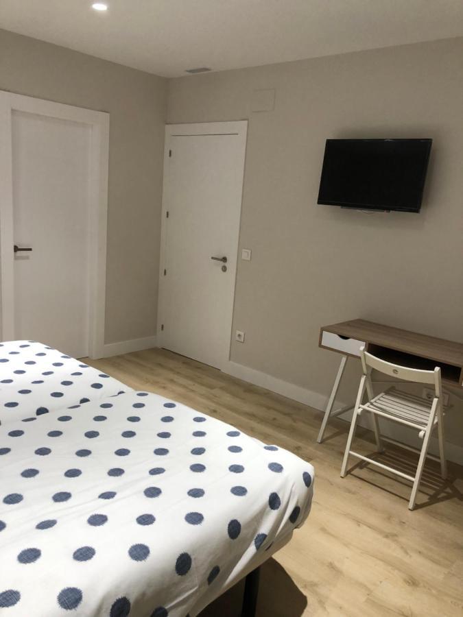 Pension La Castellana โลโกรโญ ภายนอก รูปภาพ