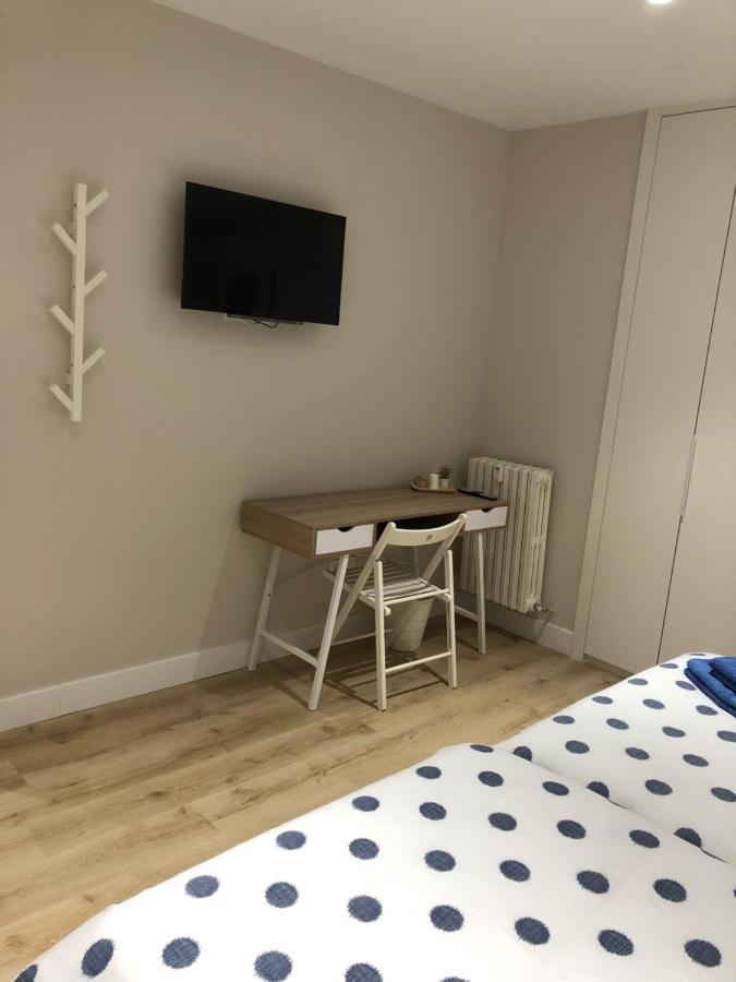 Pension La Castellana โลโกรโญ ภายนอก รูปภาพ