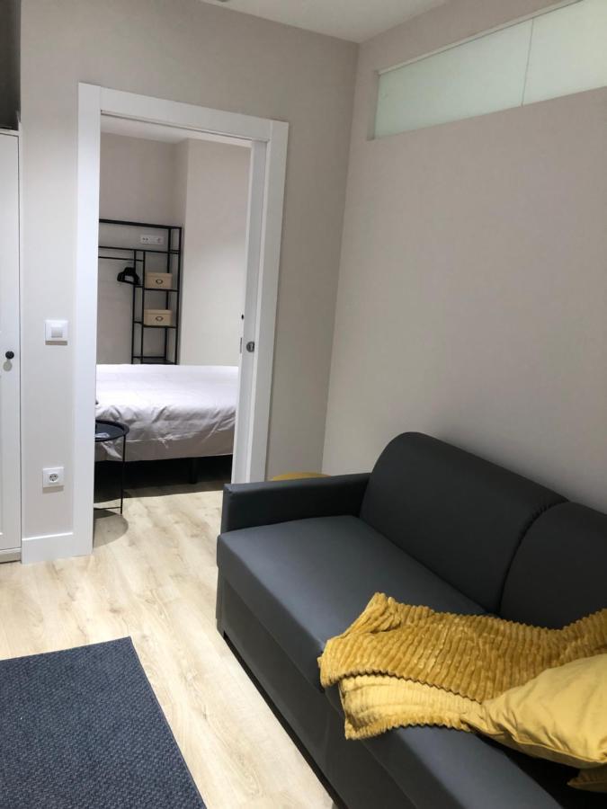 Pension La Castellana โลโกรโญ ภายนอก รูปภาพ