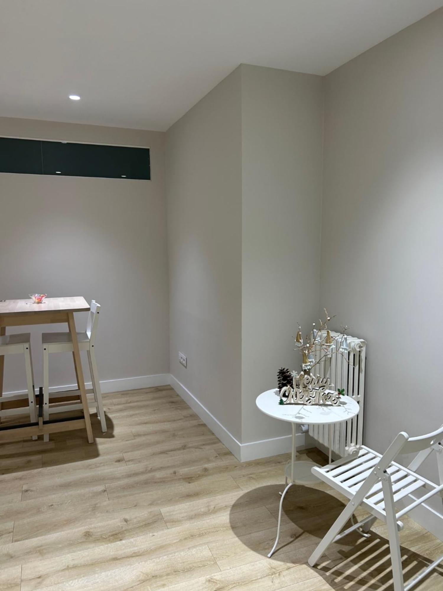 Pension La Castellana โลโกรโญ ภายนอก รูปภาพ